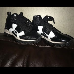 Boys football cleats